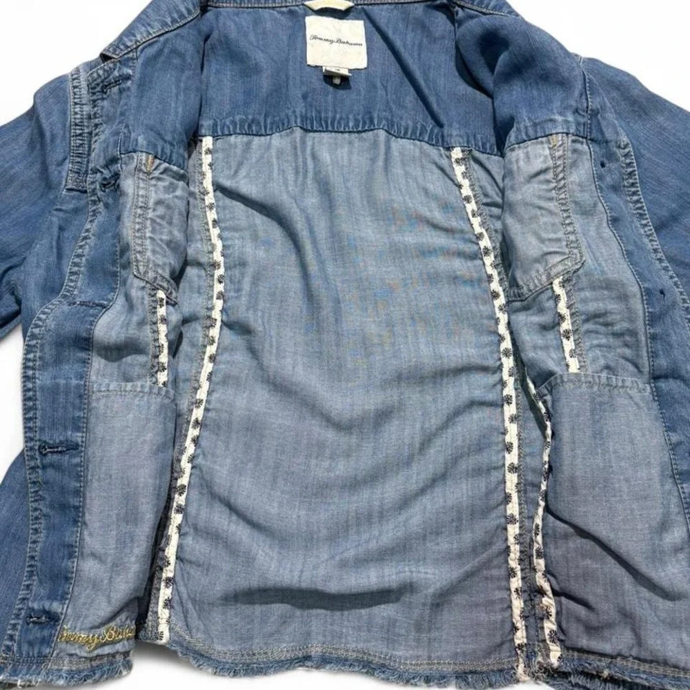Tommy Bahama Chambray O'lei Cropped Frayed Hem Denim Jacket with side pockets - Picture 3 of 8